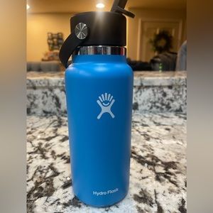 32 oz hydro flask with straw lid